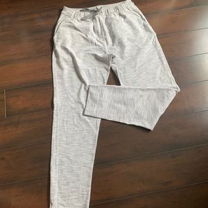 Lululemon jogger!